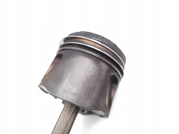 Pistón Mercedes-Benz Sprinter con biela OM651.955 image 3