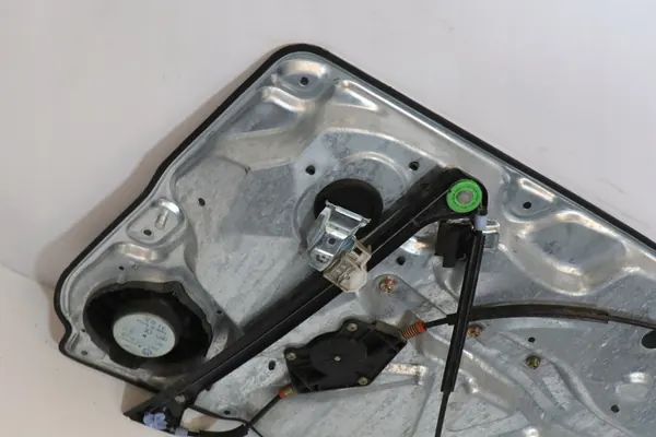 Mecanismo da Janela Frontal Esquerda Volkswagen Passat B5 3B4837751PD image 6