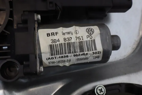 Mecanismo da Janela Frontal Esquerda Volkswagen Passat B5 3B4837751PD image 7