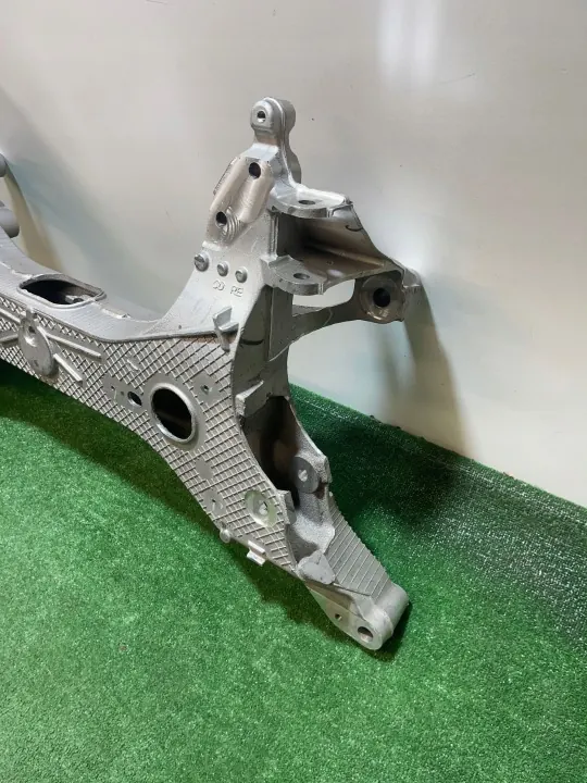 Pastilhas de travão dianteiras OEM Lj9c5g145ad Ford Mach-E image 3