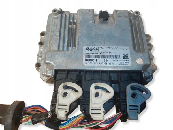 Mazda OE Computer-Set 7M61-12A650-BC - Gebraucht image 2