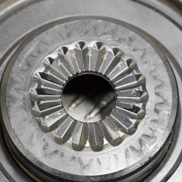 Polia do virabrequim VW GOLF SPORTSVAN 1.5L gasolina 04C105243D image 2