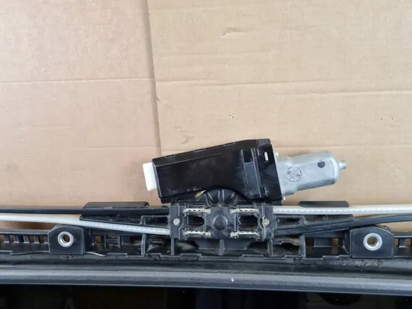 Teto Solar Lexus RX OEM 43R00073 - Usado image 9