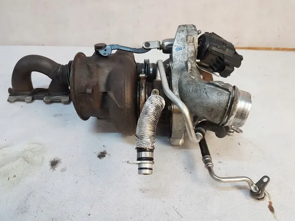 Turbo BMW F20 140i OE 7643147 image 5