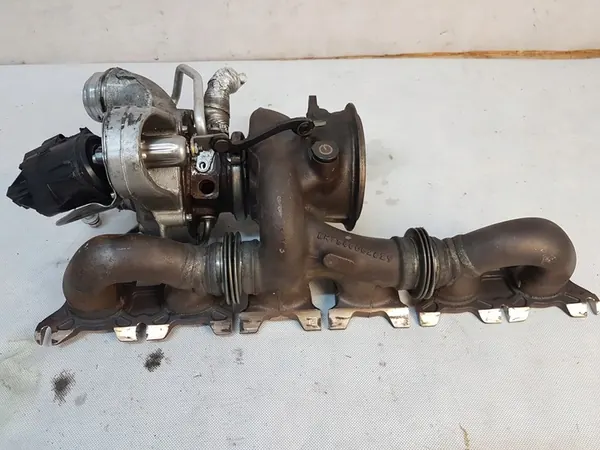Turbo BMW F20 140i OE 7643147 image 6