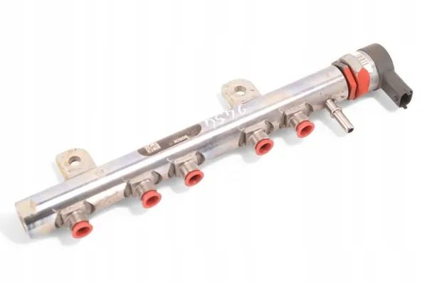 Brandstofrail Jeep Grand Cherokee 2010-2021 OEM 68148330AA image 3