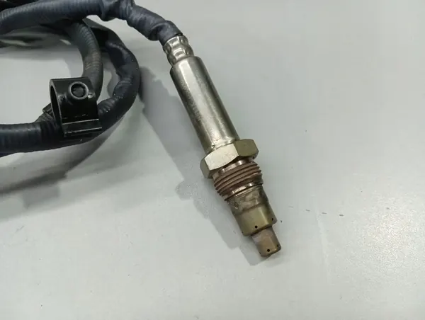 Sensor Lambda NOx VW Audi 2.0 TDI image 2