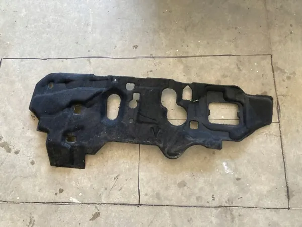 Aislamiento de vano motor OEM ŚCIANY GRODZIOWEJ Toyota image 2
