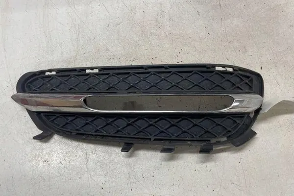 Grille de pare-chocs avant MERCEDES-BENZ E (W212) A2128851823 image 3