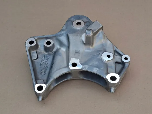 Support de bascule cabine Scania R/S OEM 2326397 - Occasion image 4