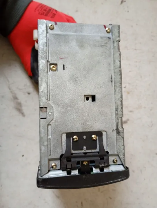 Radio Ford OEM 97AP-18K876-LA 5000 RDS para Focus Mk1 image 6