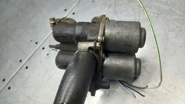 Válvula de Aquecimento OEM 0125452428 para Mercedes Classe E W124 image 2
