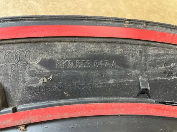 OEM HGF 8K9853817A Para-lamas traseiro esquerdo Audi A4 image 8