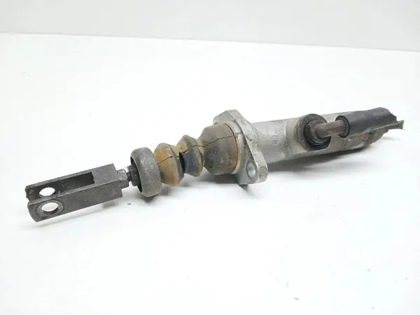 Audi 80 90 B3 1991 Kytkin Orja image 2