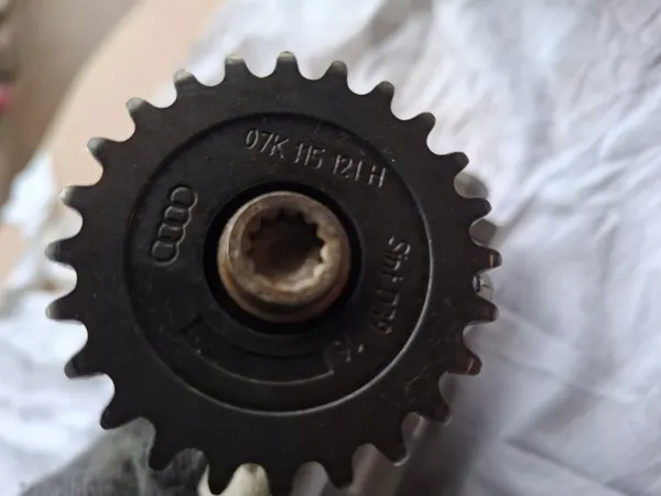 Pompe à huile Audi RS3 2019 OEM 07k115105ak image 4