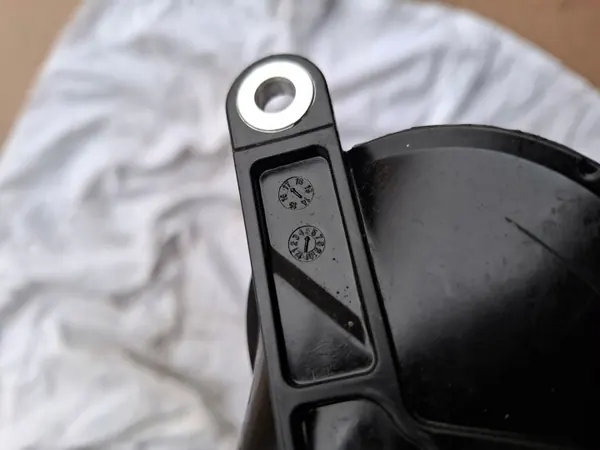 Pompe à huile Audi RS3 2019 OEM 07k115105ak image 9