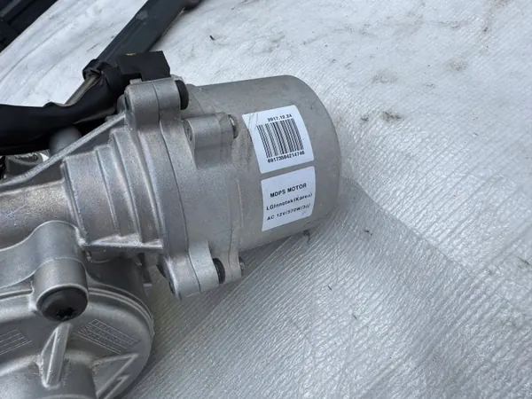 Dirección asistida eléctrica Hyundai i30 III OEM 56300G4000 image 3