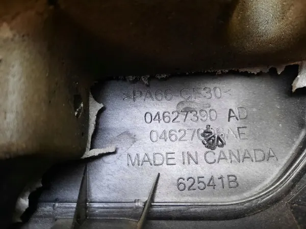 Fiat Freemont motorkap lijst OEM 04627390AD image 3