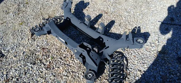 Cuna Trasera BMW 3 G20 OEM 8831025 - Usado image 3