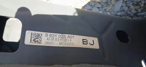 Cuna Trasera BMW 3 G20 OEM 8831025 - Usado image 6