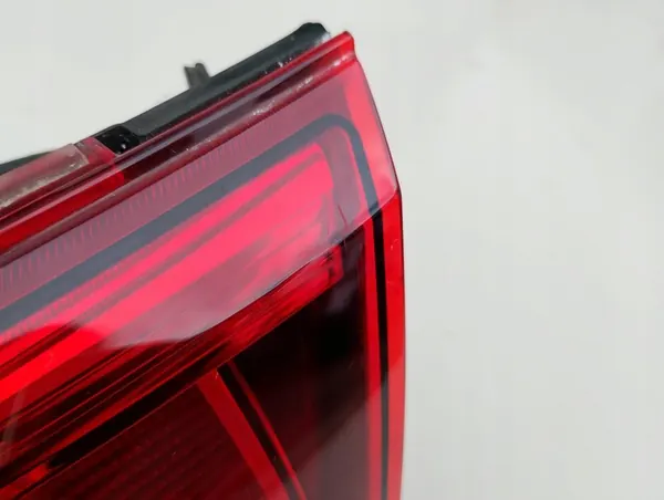 VW Golf VII 7 HB 5G0 Lámpara Trasera Derecha 12-17 image 3