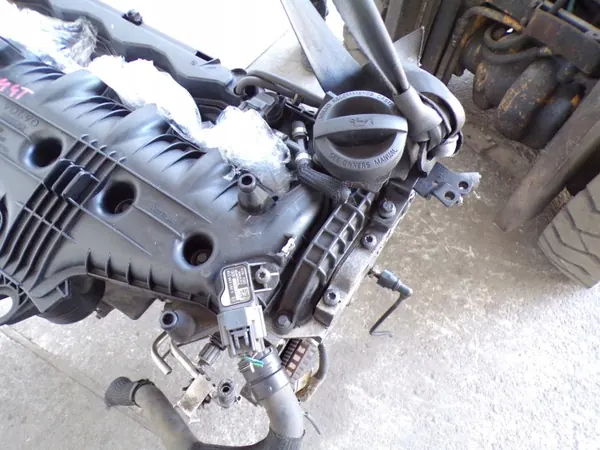 Volvo D5244T10 2.4D Engine - Used OEM Part image 10