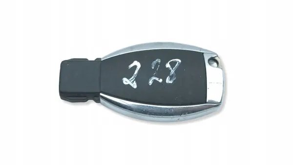Clé Mercedes-Benz OEM AMD229608 pour Classe E W212 2010 image 4