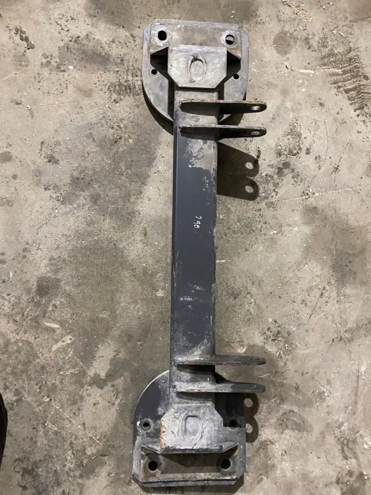 Stötdämparmonteringsbalk OEM för Renault Midlum DXI image 4