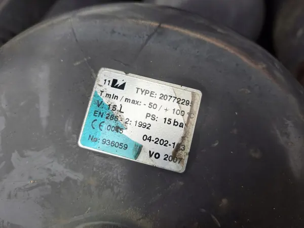 Luchttank 15L OEM 20772295 voor Volvo FH/FM image 3