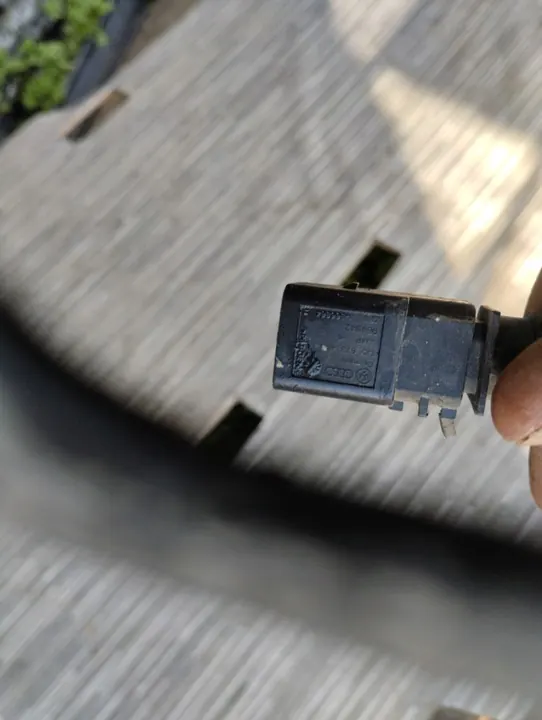 Harnais de câblage de pompe à carburant Volkswagen Transporter T6 2.0 TDI image 2