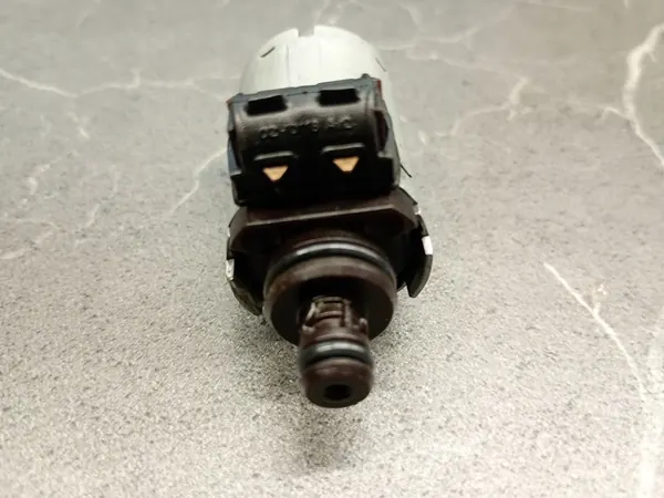 Elektroventiel Automatische Transmissie Mercedes W220 CDI A1402770535 image 6