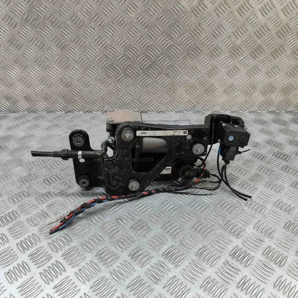 Compresseur suspension OEM 6859714 BMW X6 3.0L image 3