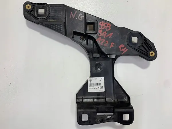 Porsche Macan 95B Oikean Ajovalon Kiinnike OEM 95B941122F image 2