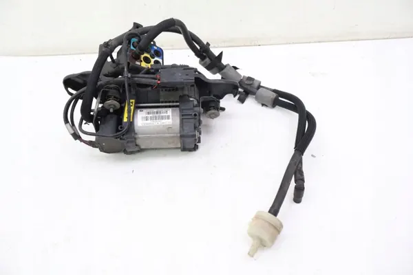 Jeep Grand Cherokee Achterluchtcompressor OEM 68204730AD image 2