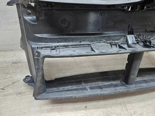 BMW X1 F48/F49 Actieve luchtinlaat OEM 5174187798 image 5