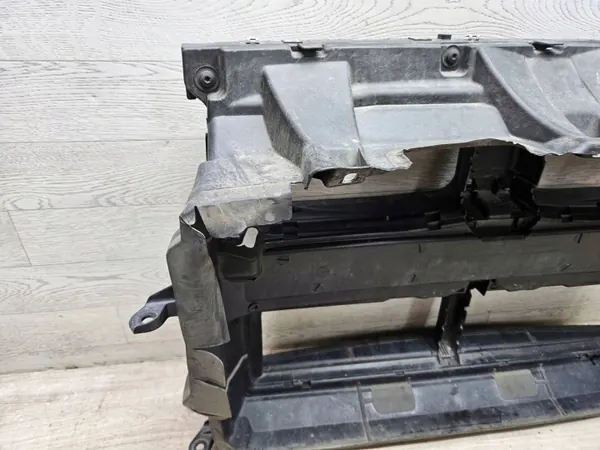 BMW X1 F48/F49 Actieve luchtinlaat OEM 5174187798 image 7