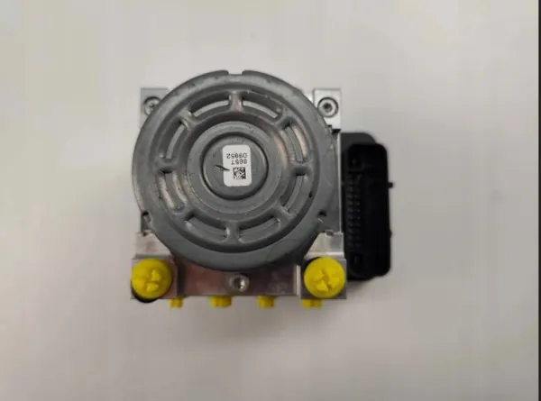 Unidad de Control de Bomba ABS OEM 6875813 BMW Serie 4 image 7