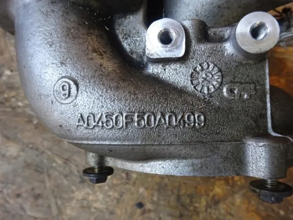 OEM 06J145702K turbo kall sida hölje för 2.0 TFSI image 5