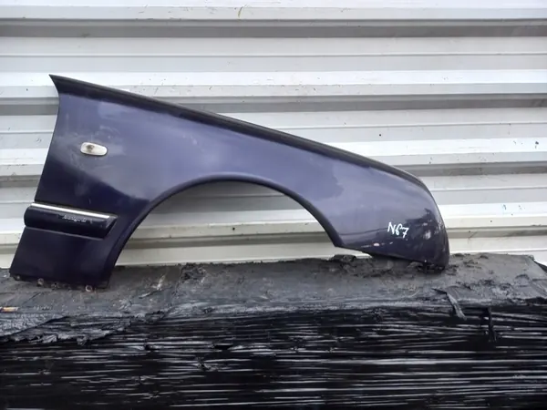 MERCEDES E-KLASS W210 Framskärm Höger A2108800218 image 2