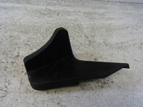 VW T7 Schienenabdeckung OEM 7T0843547D - Gebrauchtteil image 3