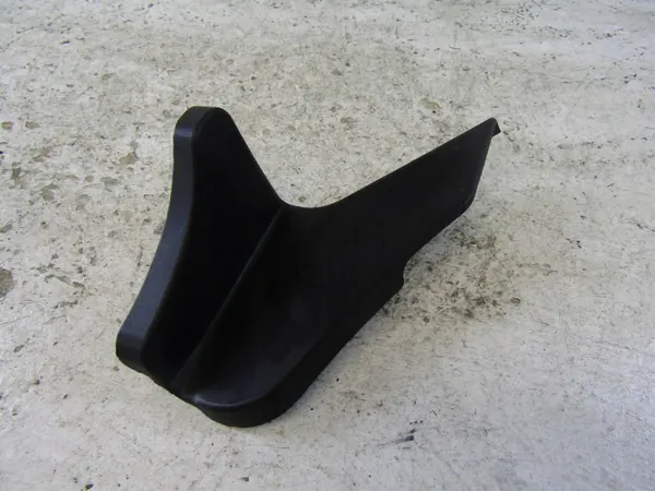 VW T7 Schienenabdeckung OEM 7T0843547D - Gebrauchtteil image 4