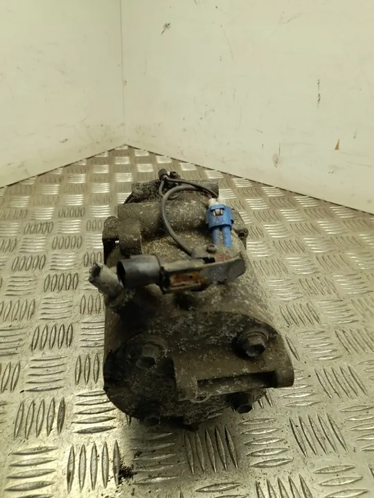 Compressore aria condizionata Mitsubishi OUTLANDER II 2009 OEM 7813A321 image 3