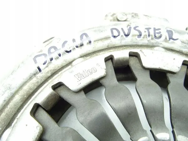 DACIA DUSTER I 10-17 Kytkinpaketti VALEO OEM image 6