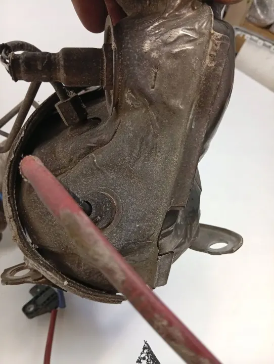 Catalyseur Dacia OEM 208A05597R Occasion image 8