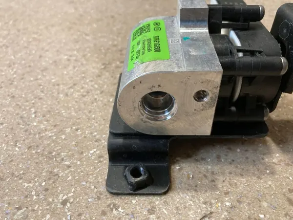 Hyundai Ioniq 5 Klima-Expansionsventil OEM 976E1-GI500 image 10