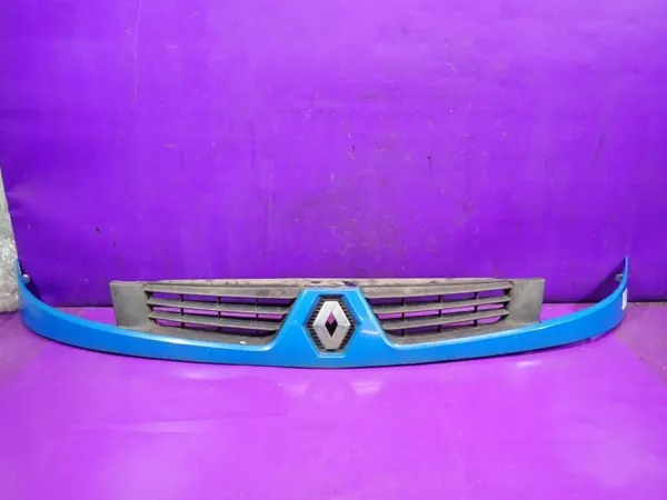 Emblema de grade Renault OE Zawada-389000- Usado image 2