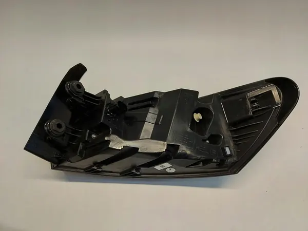 VW ID4 11A 2024 Luz Trasera Izquierda High QLED image 3