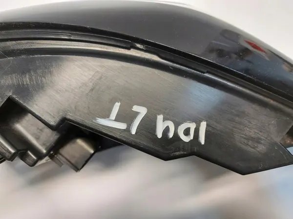 VW ID4 11A 2024 Luz Trasera Izquierda High QLED image 5