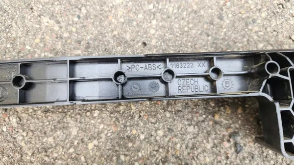 Framstötfästet OEM 51745A3CF95 för BMW 5 G60/G61 image 3