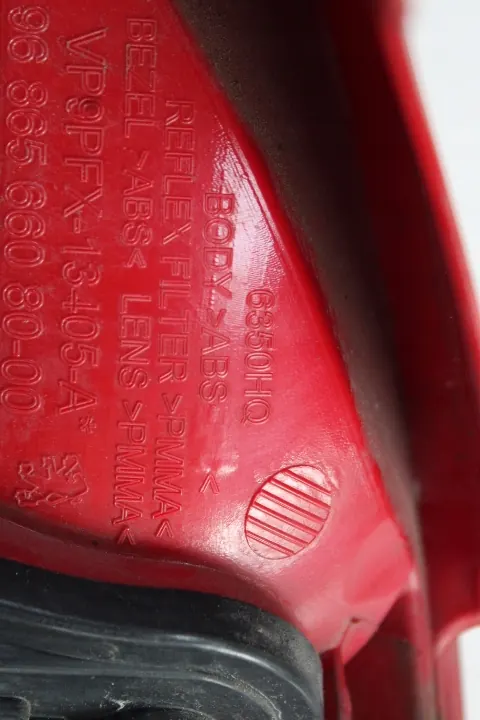 Hella Luz Trasera Izquierda Peugeot 207 image 2